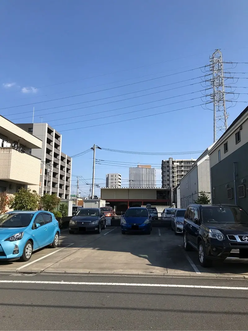 足立区六町２丁目　月極駐車場